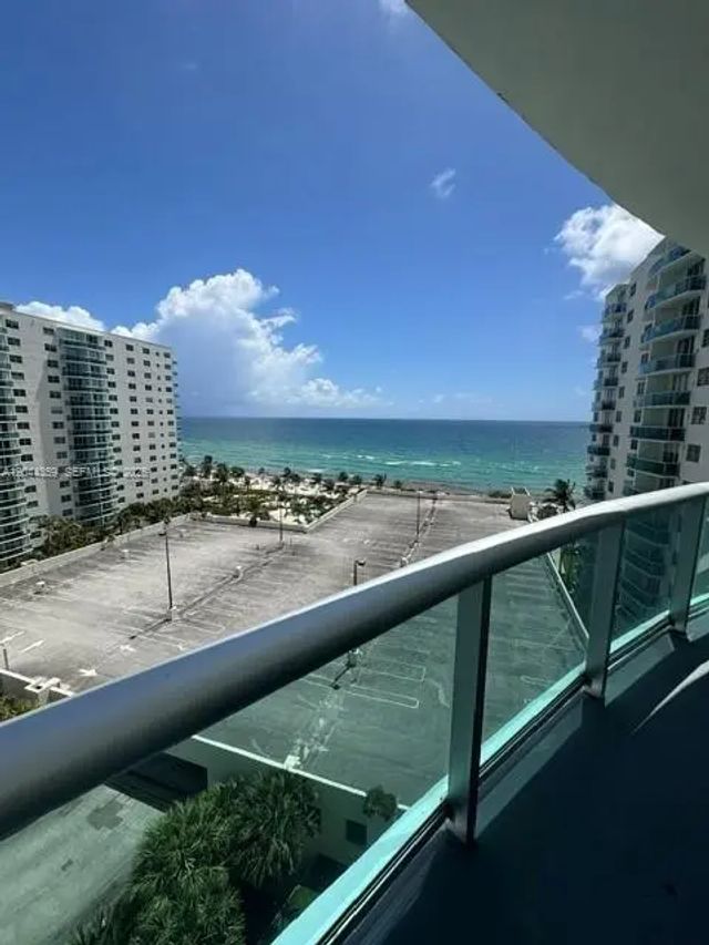 2 of 16 - 3901 S Ocean Drive #10x, Hollywood, FL