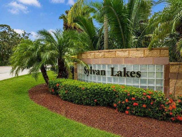 2 of 27 - 5850 39th Ln Lane, Vero Beach, FL