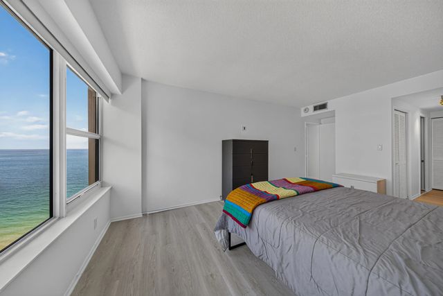 5 of 47 - 3800 Galt Ocean Drive #1605, Fort Lauderdale, FL
