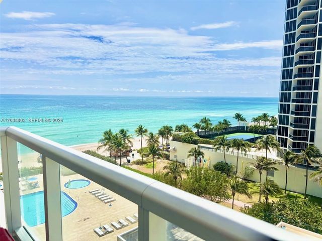 3 of 16 - 19201 Collins Avenue #606, Sunny Isles Beach, FL