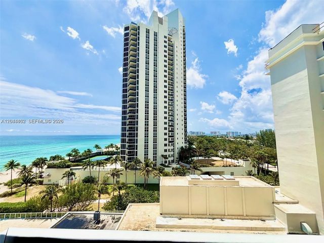 4 of 16 - 19201 Collins Avenue #606, Sunny Isles Beach, FL
