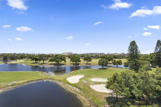 3150 W Rolling Hills Circle #709, Davie