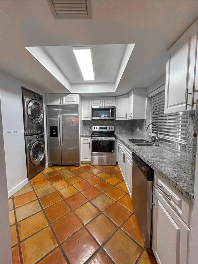 3 of 14 - 14970 Sw 48th Terrace #27g, Miami, FL