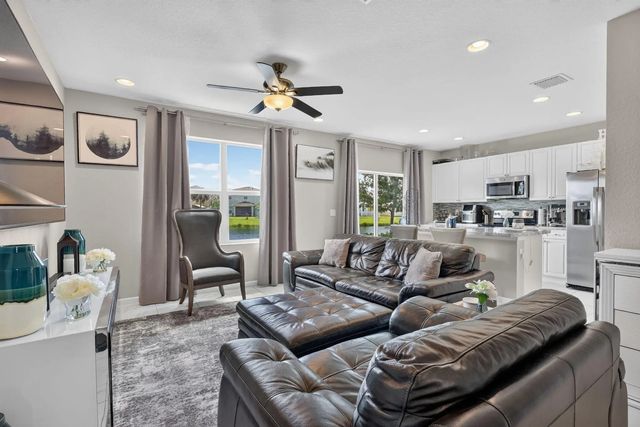 4 of 80 - 2521 Nw Treviso Circle, Port St. Lucie, FL
