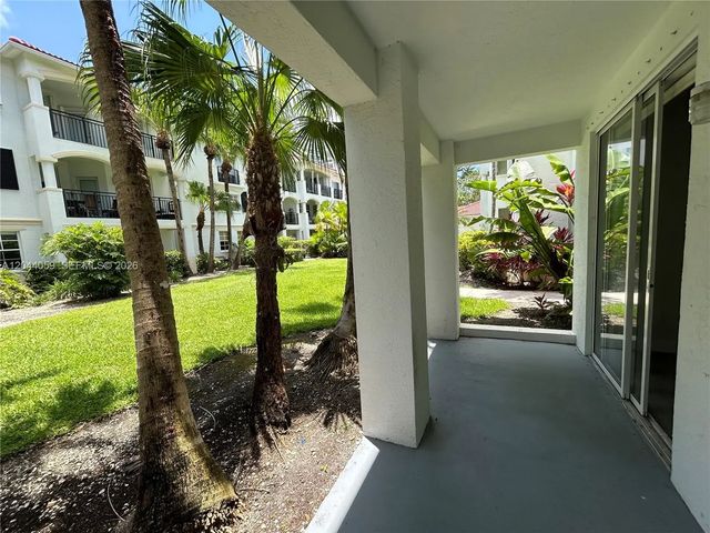 3 of 28 - 3225 Ne 184th Street #10106, Aventura, FL