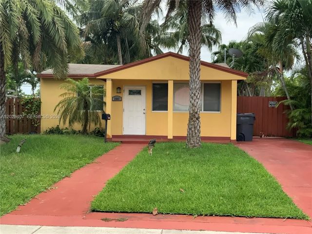 2502 Dewey Street, Hollywood