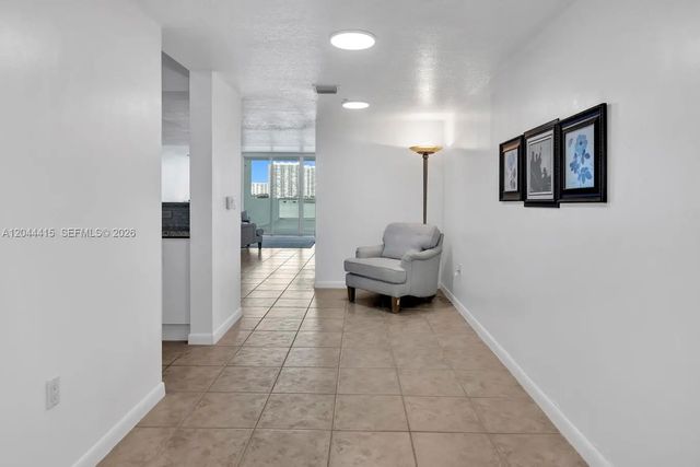 4 of 50 - 18100 N Bay Road #304, Sunny Isles Beach, FL