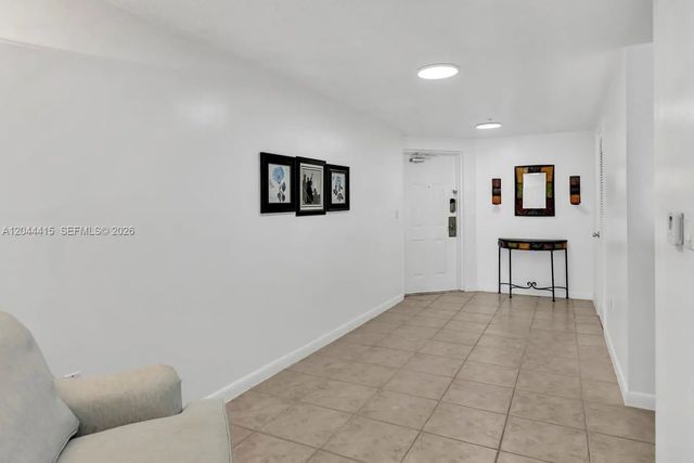 5 of 50 - 18100 N Bay Road #304, Sunny Isles Beach, FL