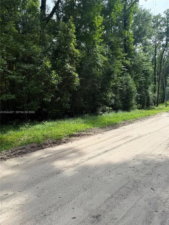 3 of 10 - 36 Sw Bumble Street Fort, , FL