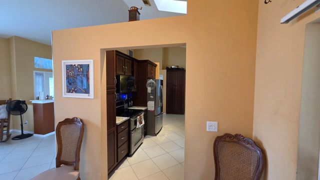 5 of 27 - 1844 Sw Breezeway Street, Port St. Lucie, FL