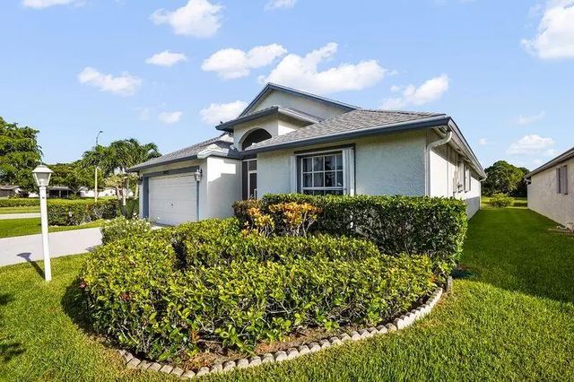 2 of 18 - 5025 Robino Circle, West Palm Beach, FL