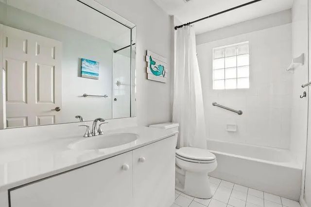 5 of 18 - 5025 Robino Circle, West Palm Beach, FL