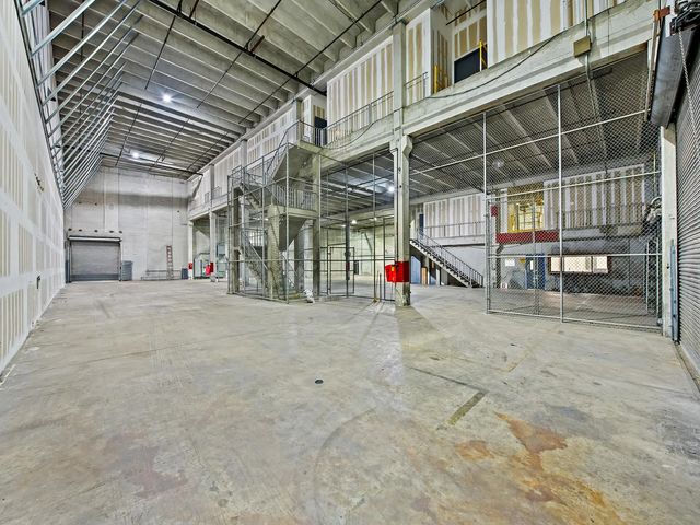 4 of 26 - 1600 Ne 12th Terrace, Fort Lauderdale, FL