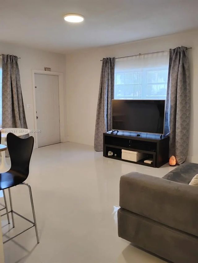 3 of 15 - 2200 S Ocean Drive #n112, Hollywood, FL