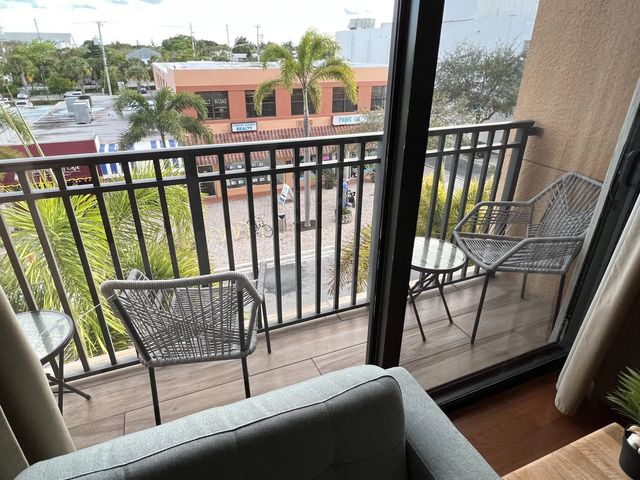 2 of 63 - 511 Lucerne Avenue #316, Lake Worth Beach, FL