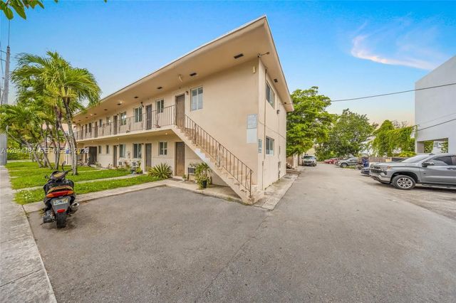 5 of 22 - 731 Sw 5th Street, Miami, FL