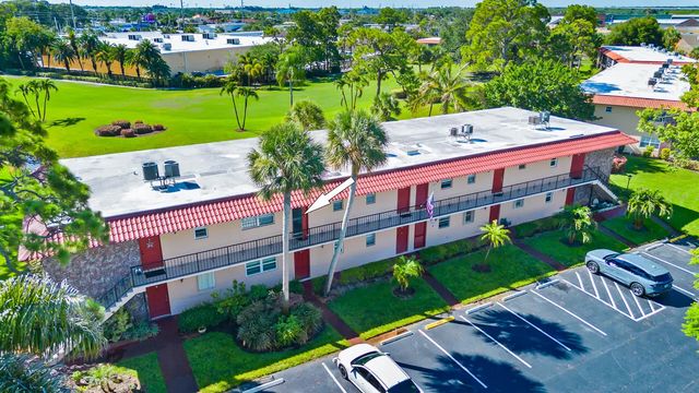 2 of 15 - 1975 Sw Palm City Road #g, Stuart, FL