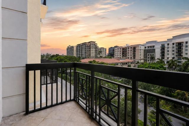 3 of 51 - 701 S Olive Avenue #320, West Palm Beach, FL