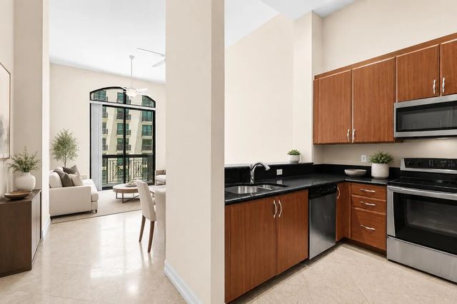 5 of 51 - 701 S Olive Avenue #320, West Palm Beach, FL