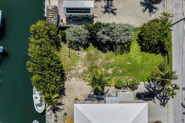 3 of 16 - 149 Iroquois Drive, Islamorada, FL