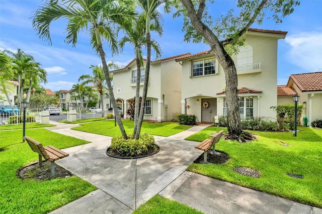 2 of 43 - 10857 Nw 8th Street, Pembroke Pines, FL