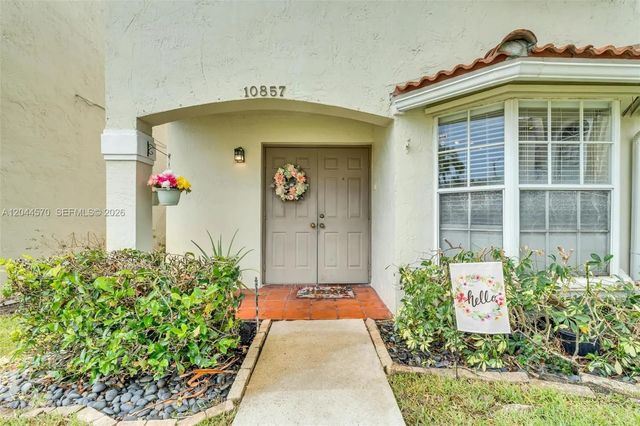 4 of 43 - 10857 Nw 8th Street, Pembroke Pines, FL