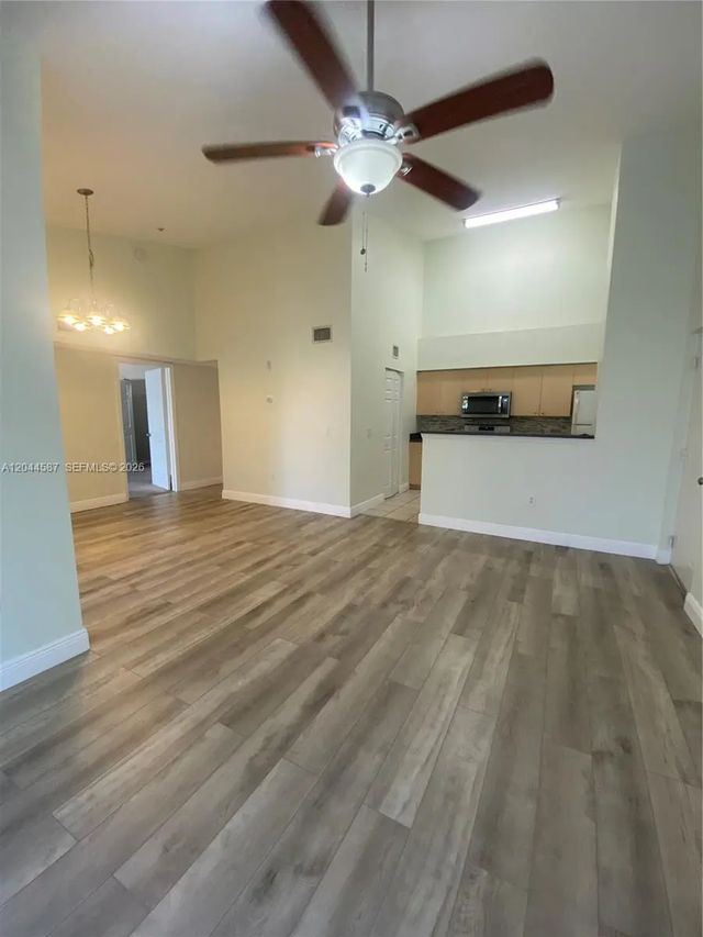 3 of 18 - 4081 San Marino Boulevard #303, West Palm Beach, FL