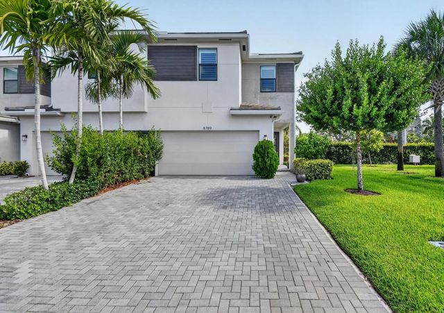 8789 Antarus Drive, Lake Worth