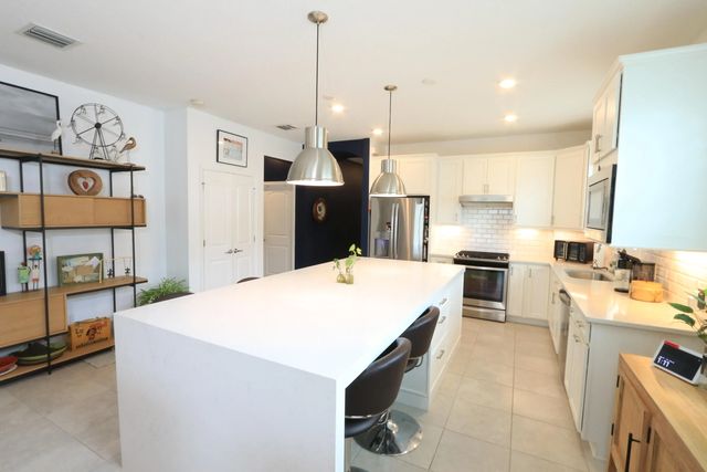 5 of 49 - 13126 Sw Aureolian Lane, Port St. Lucie, FL