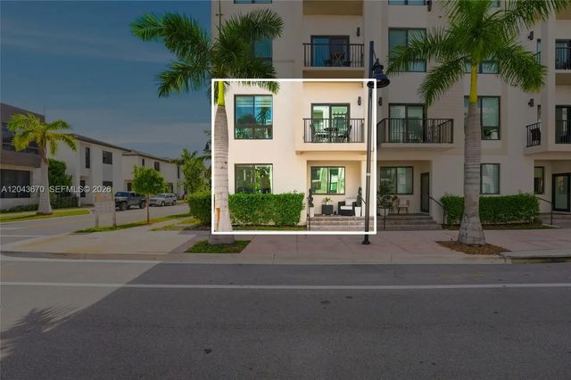 2 of 45 - 8167 Nw 41st Street #e-101, Doral, FL