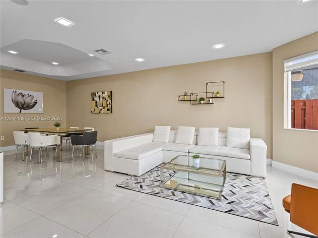 3 of 48 - 7086 Nw 116th Court, Doral, FL