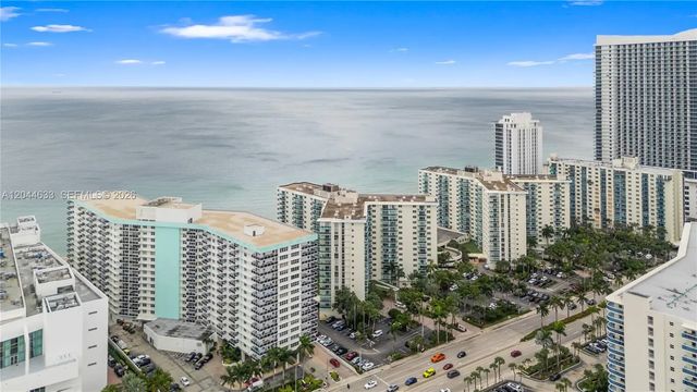 3725 S Ocean Drive #1117, Hollywood