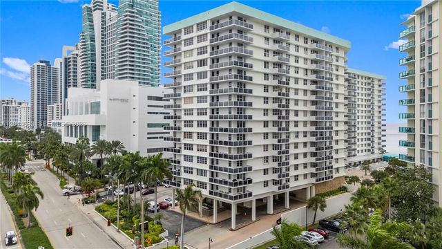 4 of 73 - 3725 S Ocean Drive #1117, Hollywood, FL