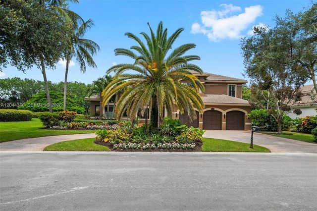 4 of 112 - 2982 E Lake Vista Circle, Davie, FL