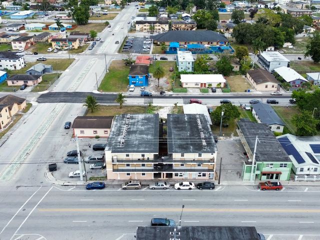2 of 7 - 733 Drive Martin Luther King Junior Boulevard W, Belle Glade, FL
