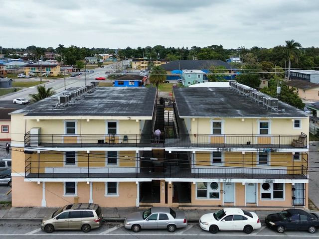 3 of 7 - 733 Drive Martin Luther King Junior Boulevard W, Belle Glade, FL