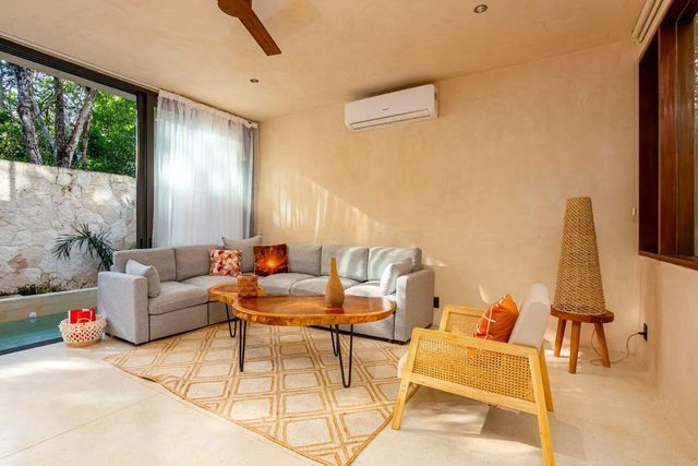 Amari Tulum  10 Avenida Norte & Calle Palma #2l Selva, 