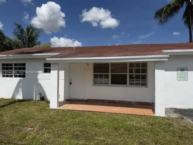 2 of 29 - 2115 Sw 50th Avenue, West Park, FL