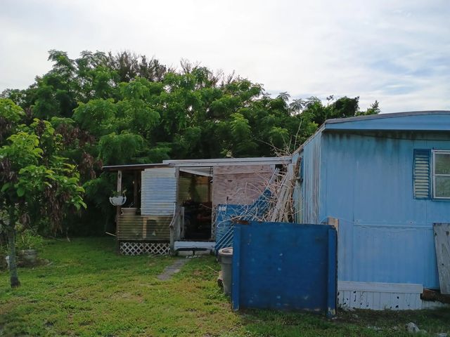 1512 Ne Dove Avenue, Stuart