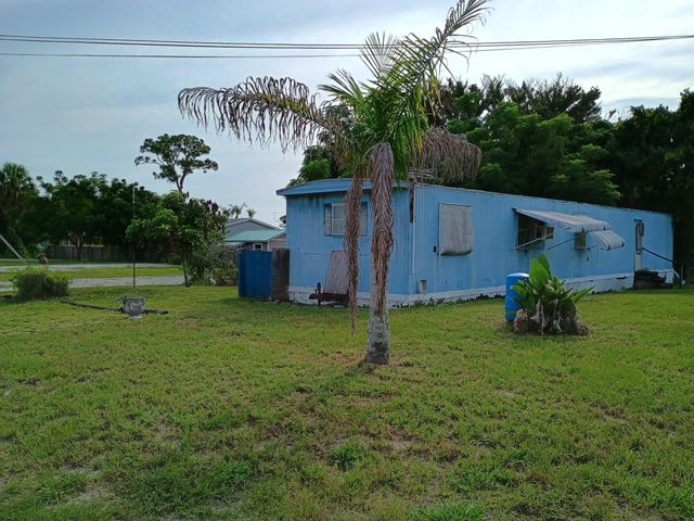 4 of 16 - 1512 Ne Dove Avenue, Stuart, FL