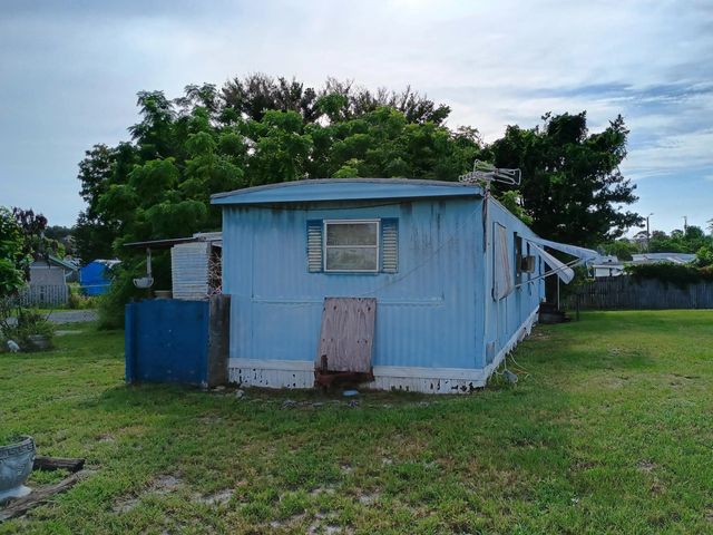 5 of 16 - 1512 Ne Dove Avenue, Stuart, FL
