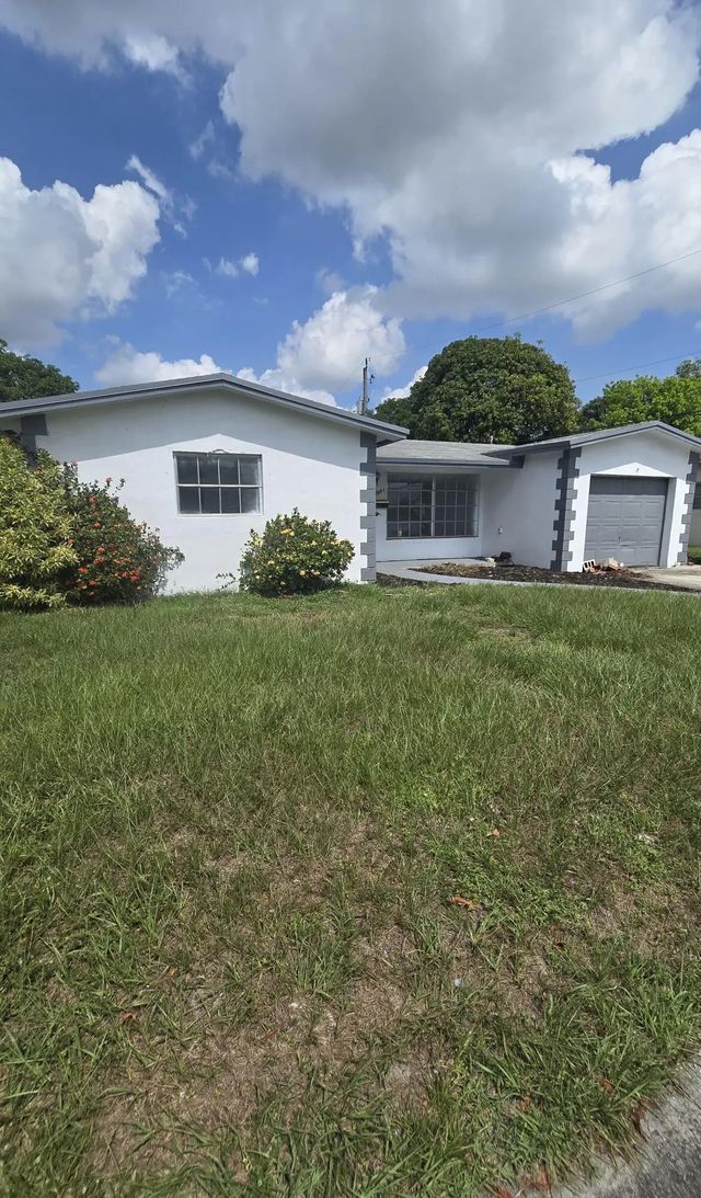 N/A, Lauderhill