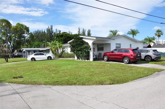 3 of 27 - 5630 Sw 55th Avenue, Davie, FL