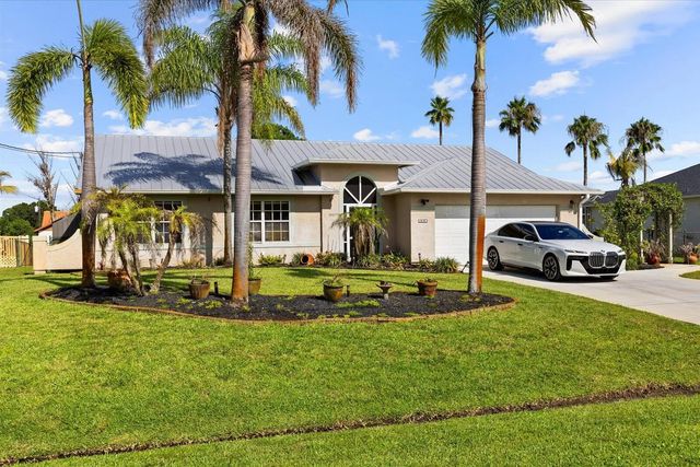 160 Ne Twylite Terrace, Port St. Lucie