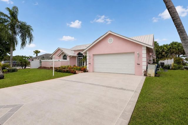 2 of 66 - 1921 Ne Acapulco Drive, Jensen Beach, FL