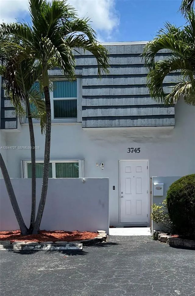 3745 Sw 59th Avenue #124, Davie