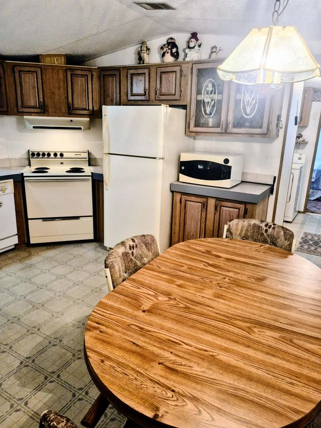 3 of 31 - 1066 Peach Lane, Okeechobee, FL