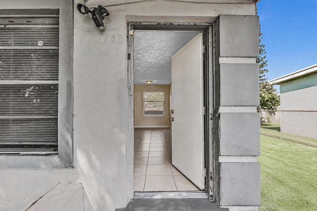 5 of 32 - 2743 Nw 2nd Street, Boynton Beach, FL