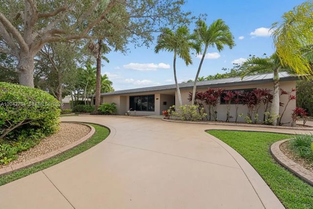 7430 Sw 142nd Terrace, Palmetto Bay