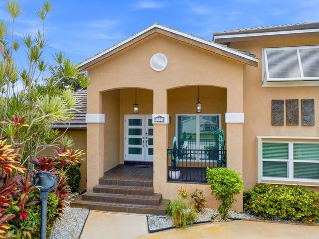 3 of 28 - 2158 Portland Avenue, Wellington, FL